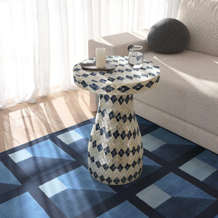 Halio - Checkered Shell Side Table