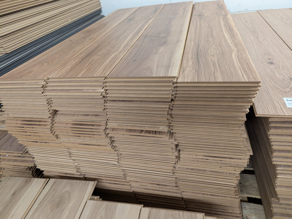 Clearance - Laminate Floor Planks - Draft Blend