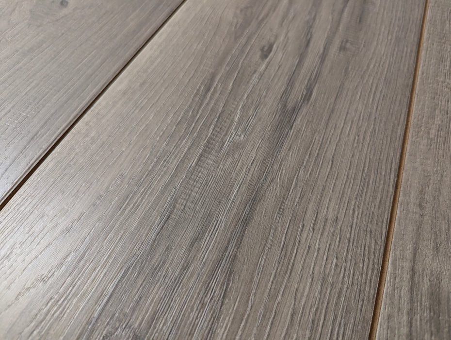 Clearance - Laminate Floor Planks - Gray Wolf