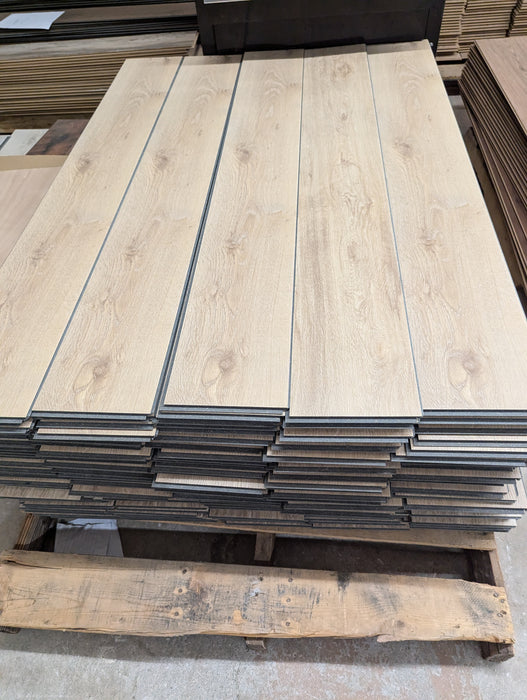 Clearance - Laminate Floor Planks - Windy Beige