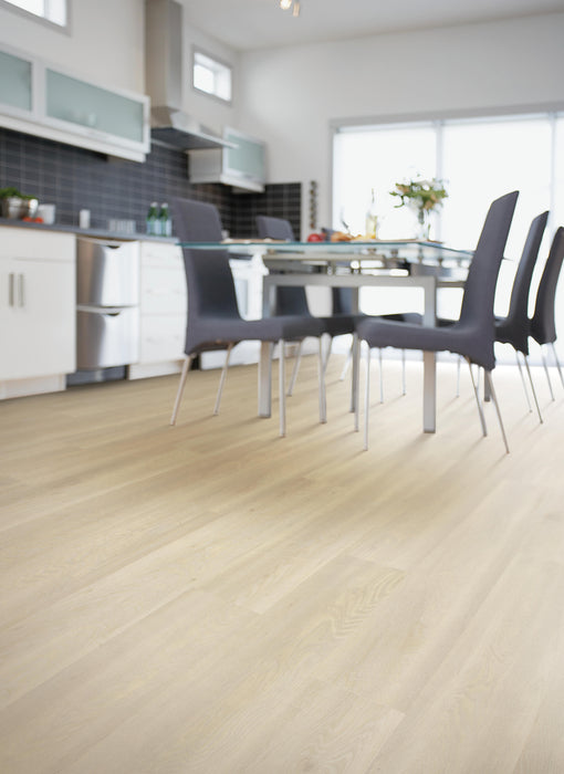 Mohawk - RevWood Premier - Miramar Shores - Island Sand Oak - Laminate